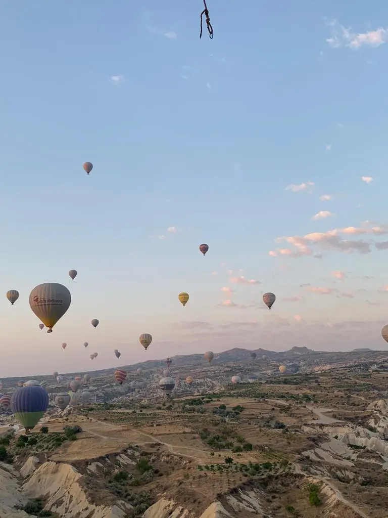 La magia de volar en globo en Capadocia